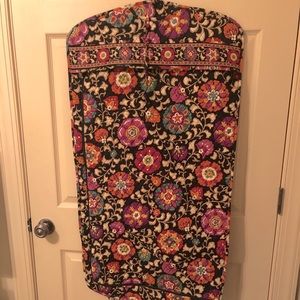 Vera Bradley Suzani Garment Bag